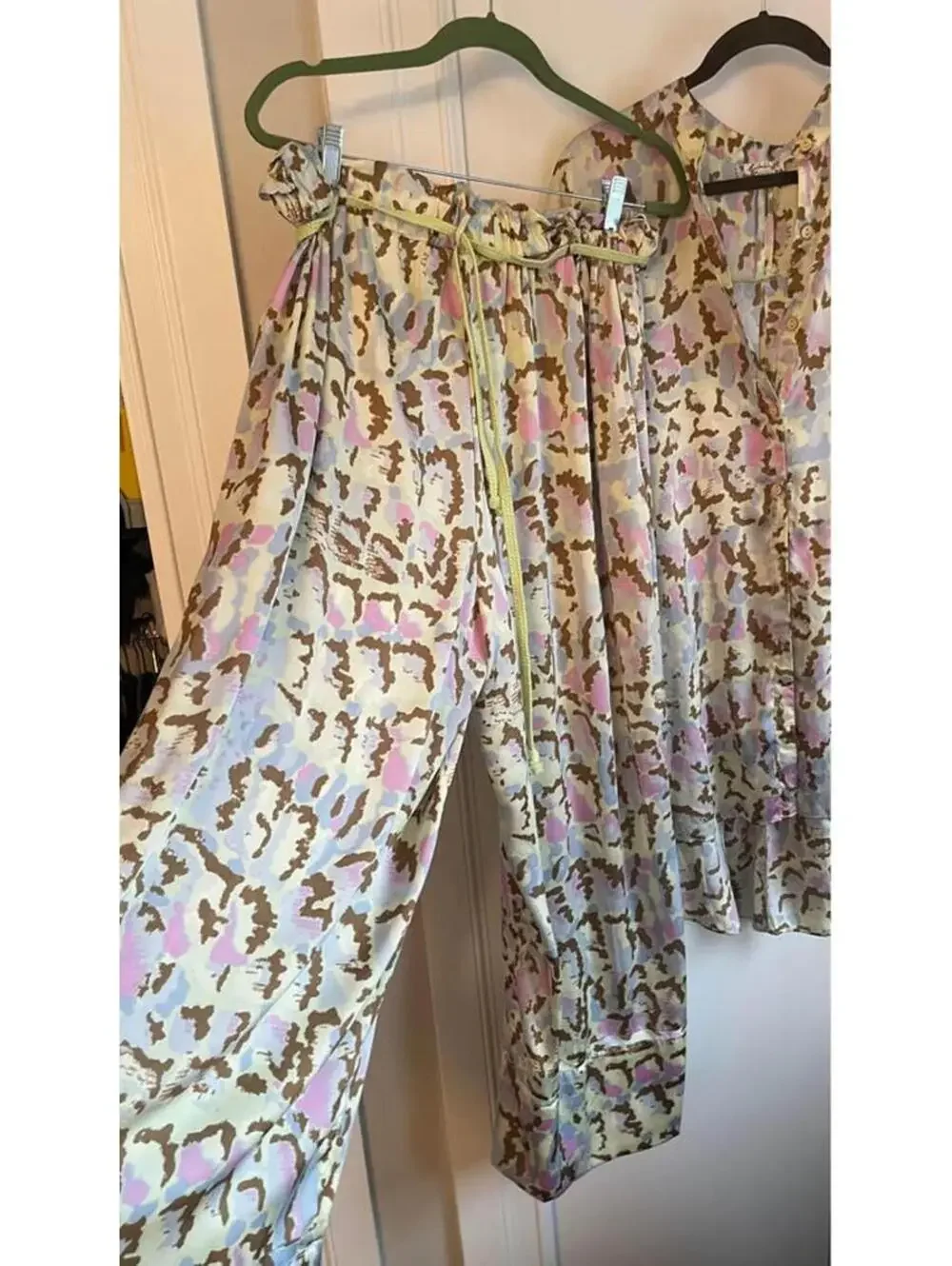 Free people soft lime goddess lounge set Large - Picture 2 of 5